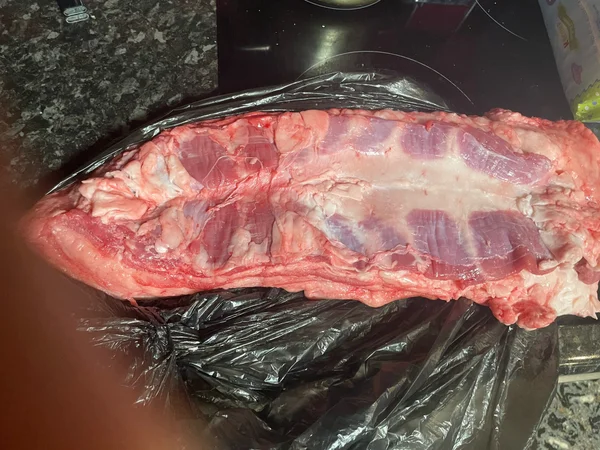 Голова свиная замороженная