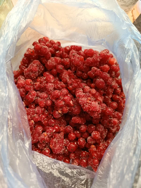 Смородина красная замороженная