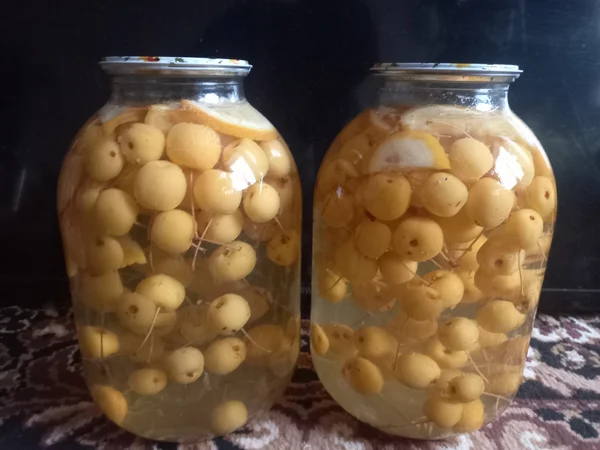 Компот яблочный