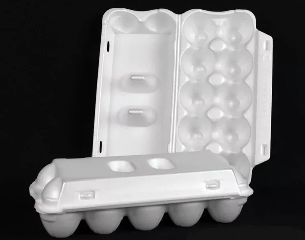 Чистые ячейки из под яиц