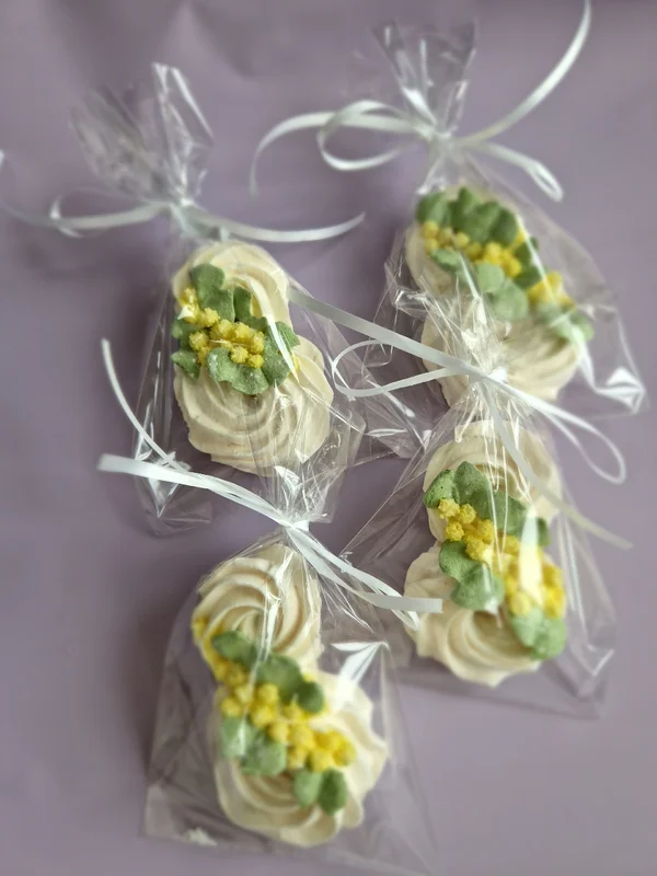 Купольная упаковка с 3-мя тюльпанами