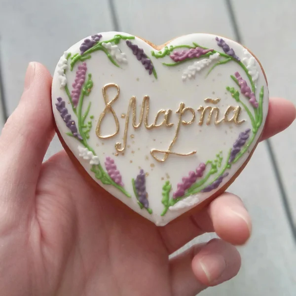 Медовые пряники к 8 марта