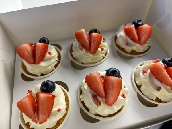 Морковные капкейки
