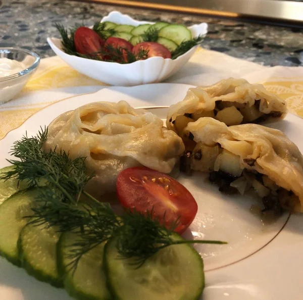Манты с картошкой
