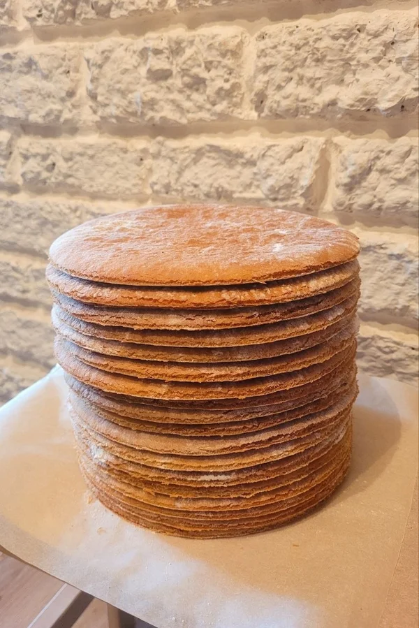 Медовые коржи
