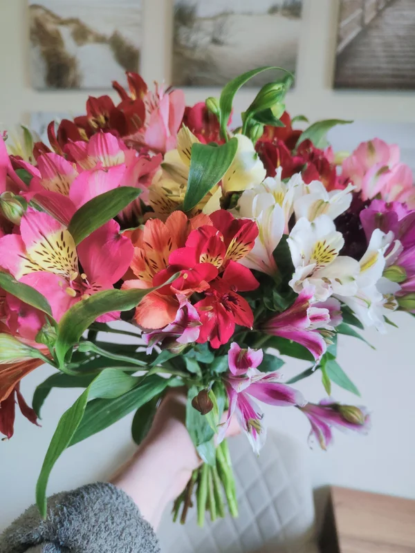 Букет свежих цветов