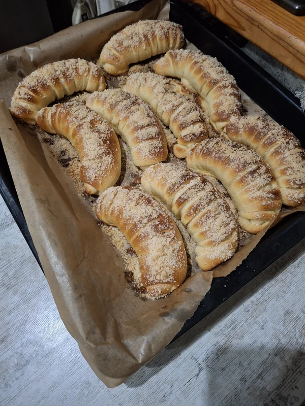 Рогалики со сгущенкой
