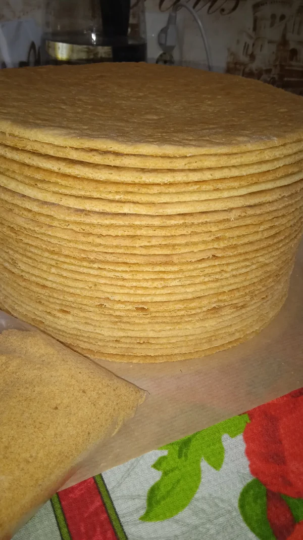 Медовые коржи для торта