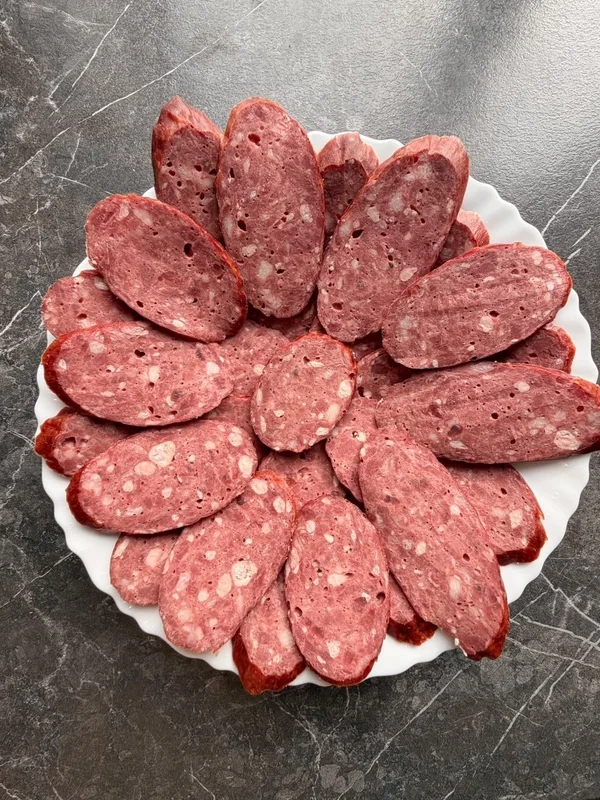 Колбаска из оленины