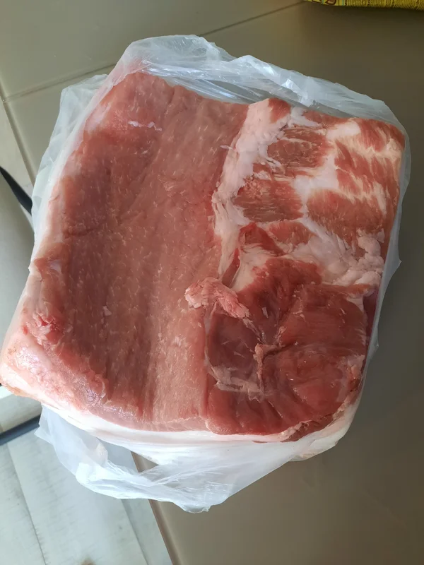 Куриные яйца