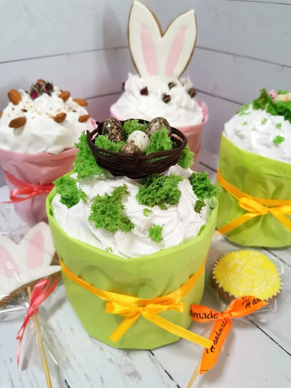 Кулич на желтках и сливках