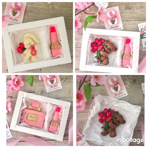 Комплимент-пирожные капкейки со съедобными цветами