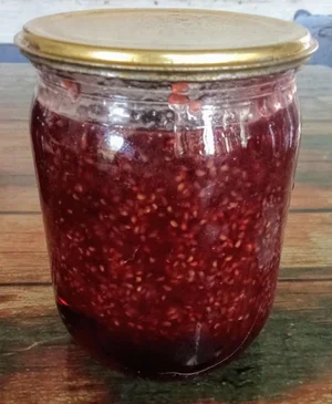 Варенье абрикосовое с ядрышком абрикосовой косточки