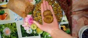 Слива синяя медовая