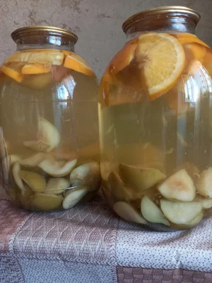 Компот яблочный