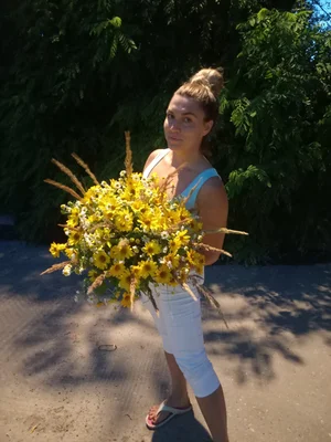 Букеты из полевых цветов