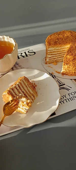 Медовик со сливочно-сметанным кремом