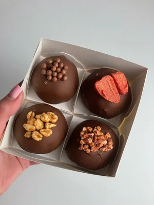 Набор орешков ассорти