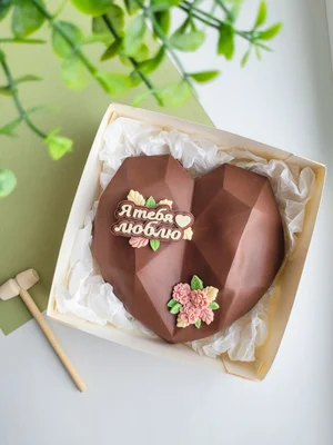 Конфеты из молочного и белого шоколада