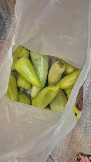 Клубника крупная