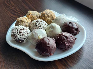 Шоколадные конфеты ручной работы