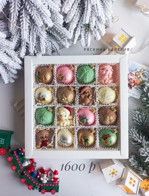 Новогодние шоколадные наборы