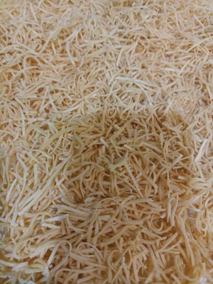 Домашняя яичная лапша из перепелиного яйца