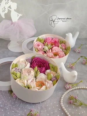 Коробочки с зефирными цветами