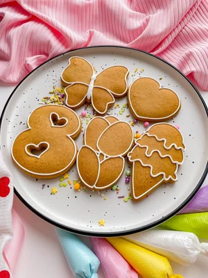 Набор “Распиши сама” (пряники с глазурью)