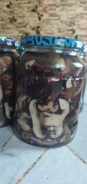 Грузди маринованые