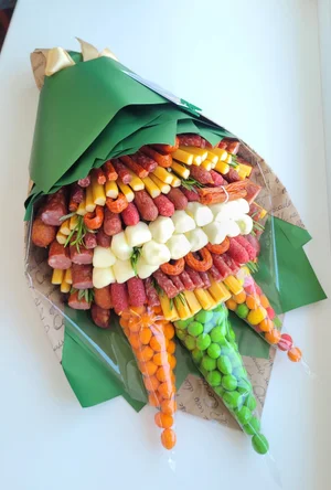 Букеты из сухофруктов