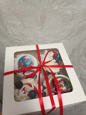 Трайфлы (шоколад, вишня, пломбир, шапочка крем Чиз)