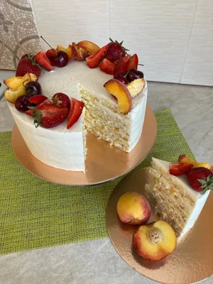 Медовик с кремом Пломбир
