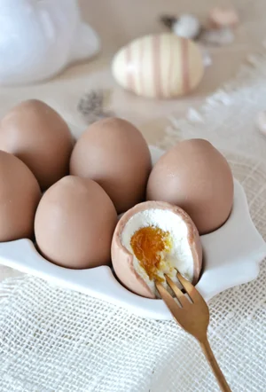 Влажные дрожжевые куличи с изюмом и апельсиновой цедрой
