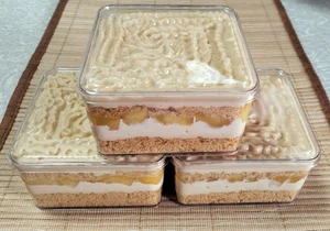 Карамельная молочная девочка