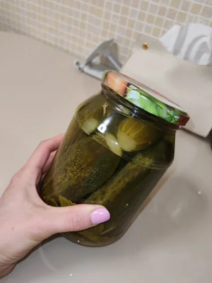 Огурцы маринованные
