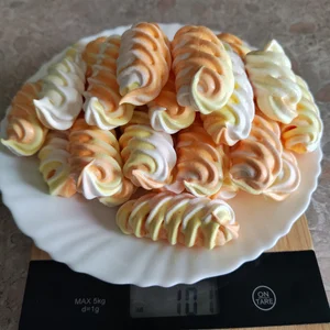 Куриные яйца