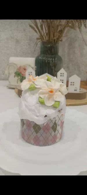 Классический кулич на молоке с вяленой клюквой