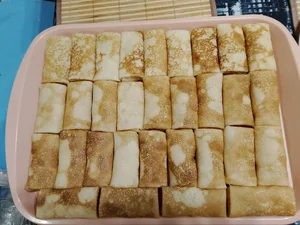 Блинчики с творогом и изюмом