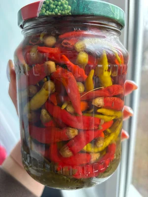 Маринованный острый перчик