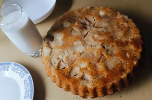 Яблочный пирог с карамельными яблоками