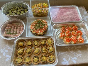 Готовые обеды (комплекс: первое, второе, гарнир, салат, компот, хлеб)