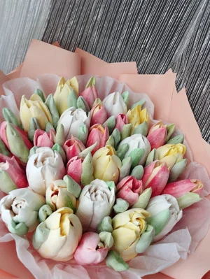 Зефирные цветы (букеты)