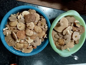 Маринованные маслята