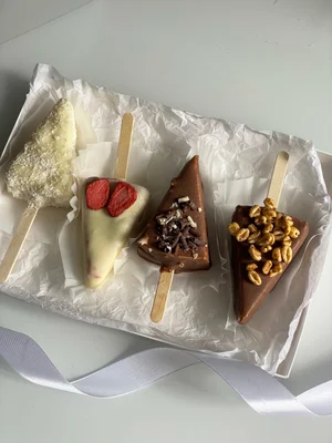 Тематические бенто торты