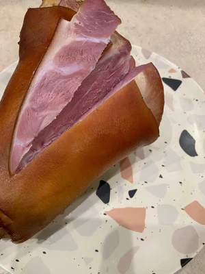 Чипсы мясные