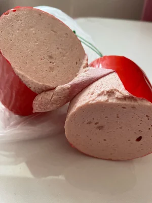 Копченая колбаса (разная рубленная и фаршем)
