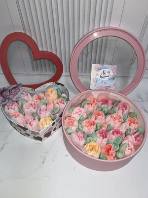 Зефир в коробочке сердце 18 см