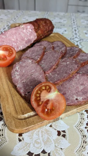 Натуральная домашняя колбаска