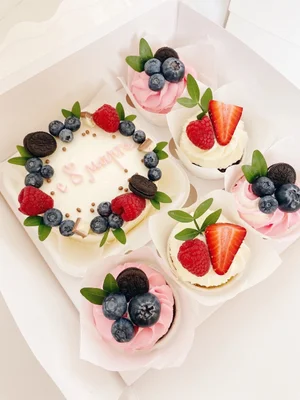 Капкейки с цветочным декором